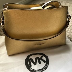 Brand New Michael Kors purse